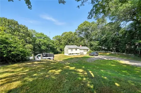 1907 A Kingstown Road South Kingstown RI 02879