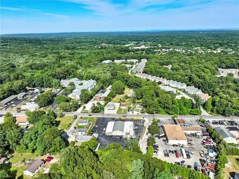 1907 A Kingstown Road South Kingstown RI 02879