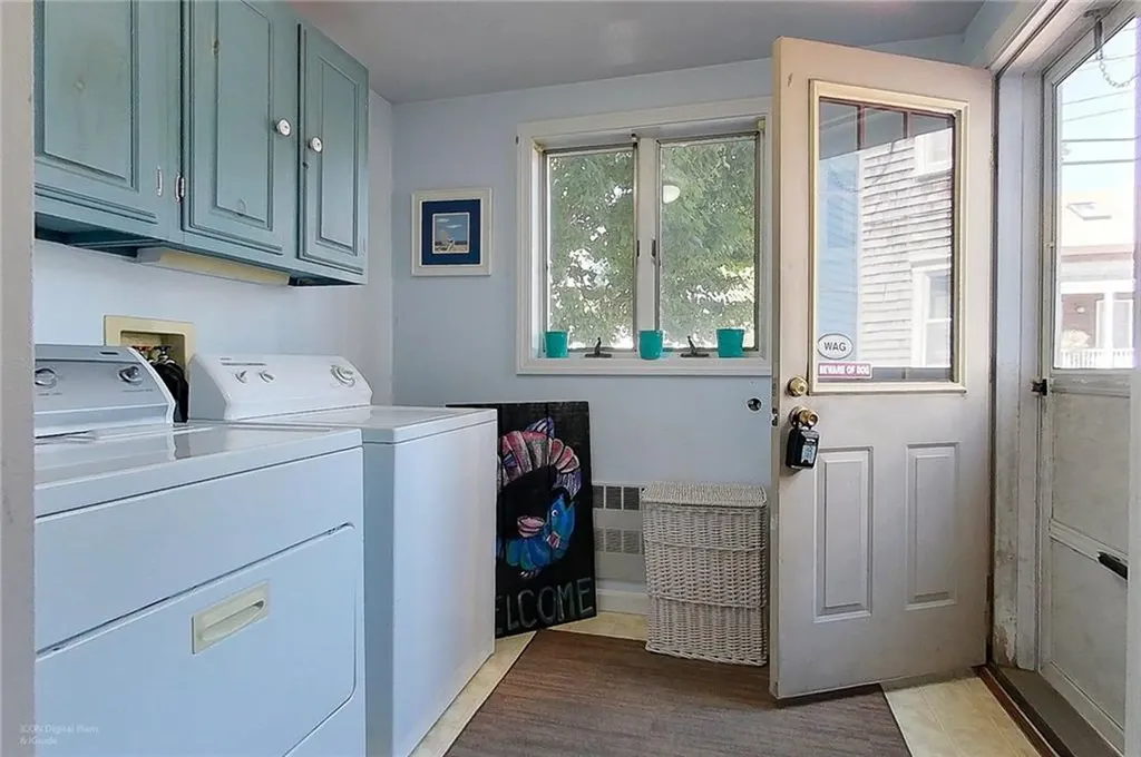 36 Dixon Street Newport RI 02840