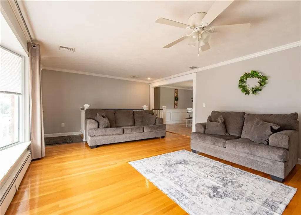 14 Wenscott Lane North Providence RI 02904