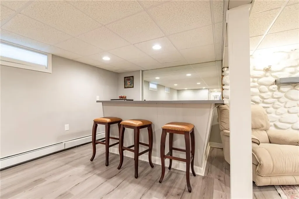 14 Wenscott Lane North Providence RI 02904
