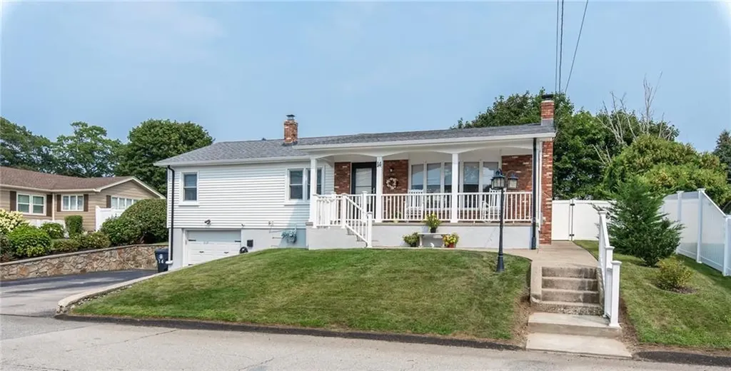 14 Wenscott Lane North Providence RI 02904