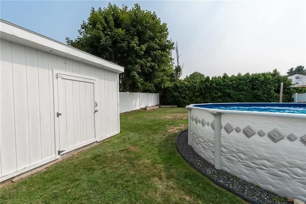 14 Wenscott Lane North Providence RI 02904