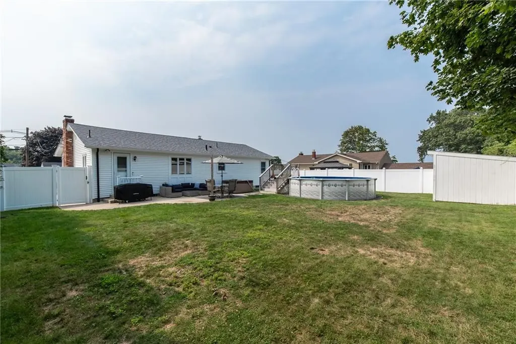 14 Wenscott Lane North Providence RI 02904