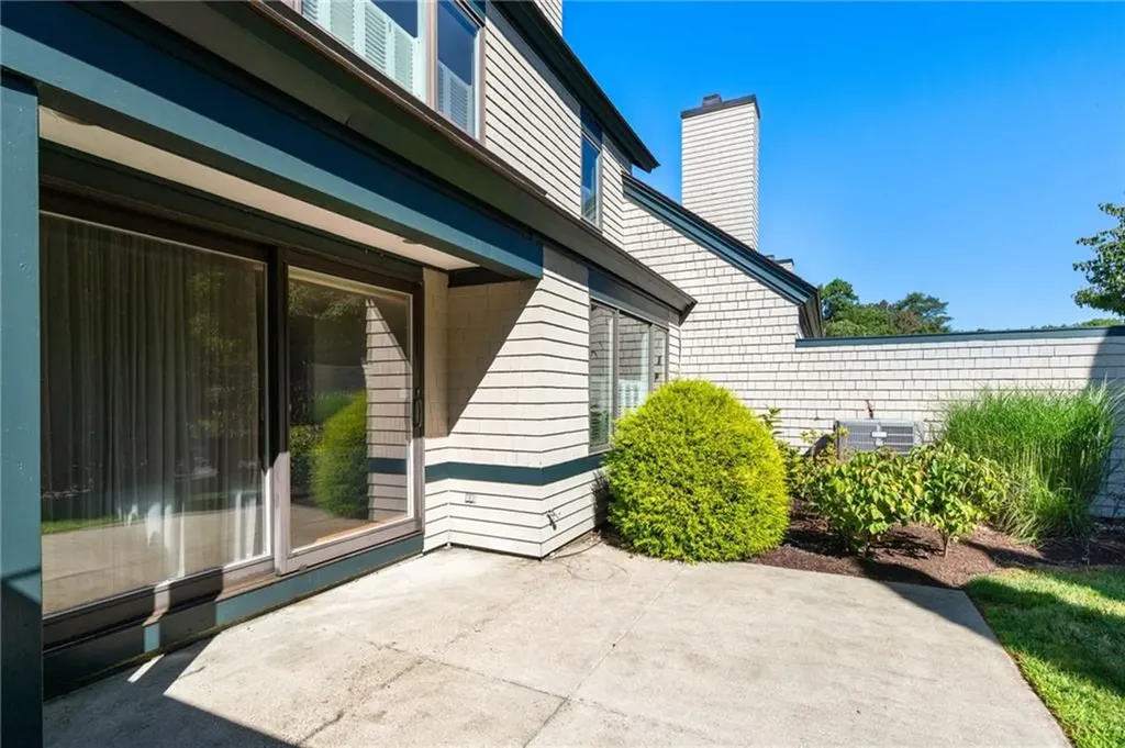2 Blindbrook Drive Narragansett RI 02882