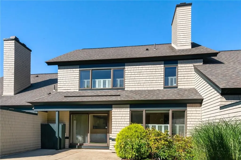 2 Blindbrook Drive Narragansett RI 02882
