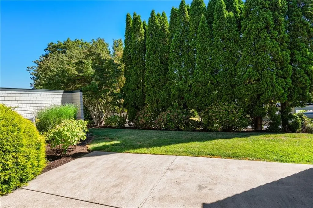 2 Blindbrook Drive Narragansett RI 02882
