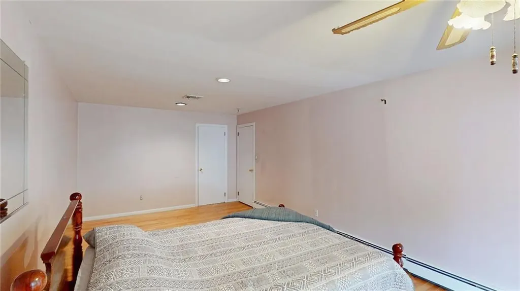 8 Vincent Avenue North Smithfield RI 02896