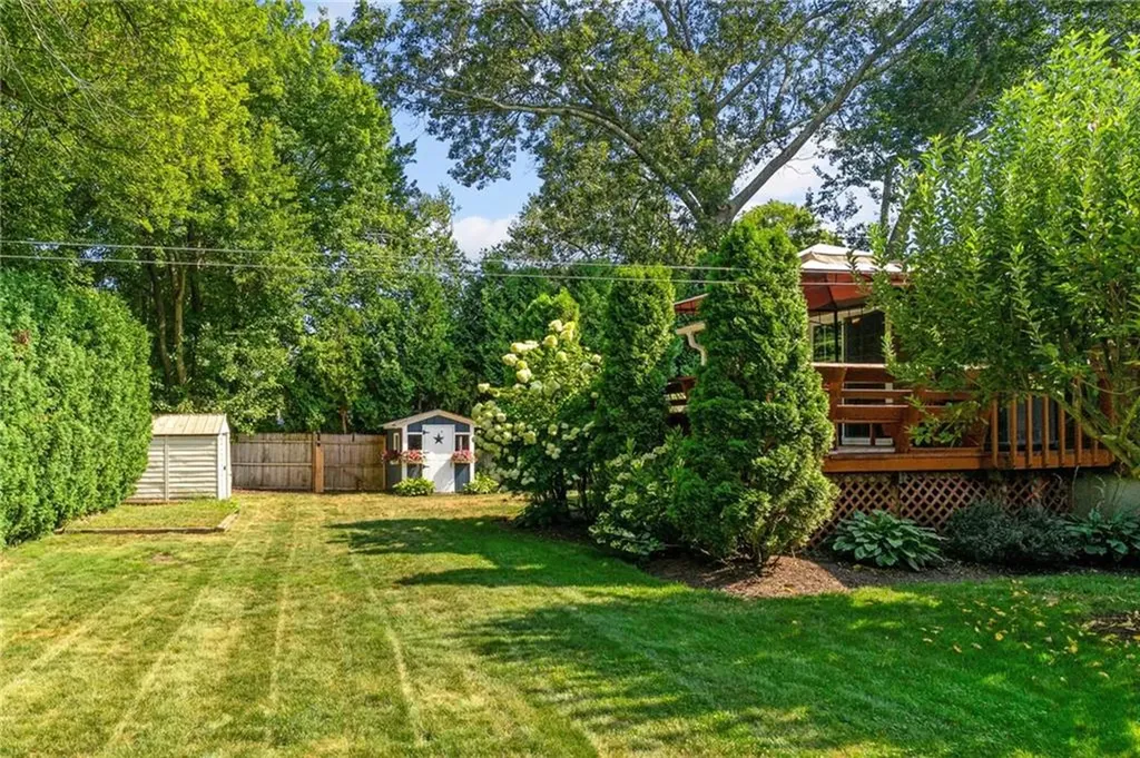 72 Winifred Avenue Warwick RI 02889