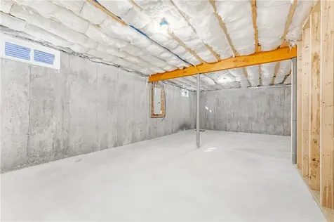 83 Pine Crest Drive East Providence RI 02915