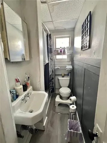 32 Main Road Tiverton RI 02878