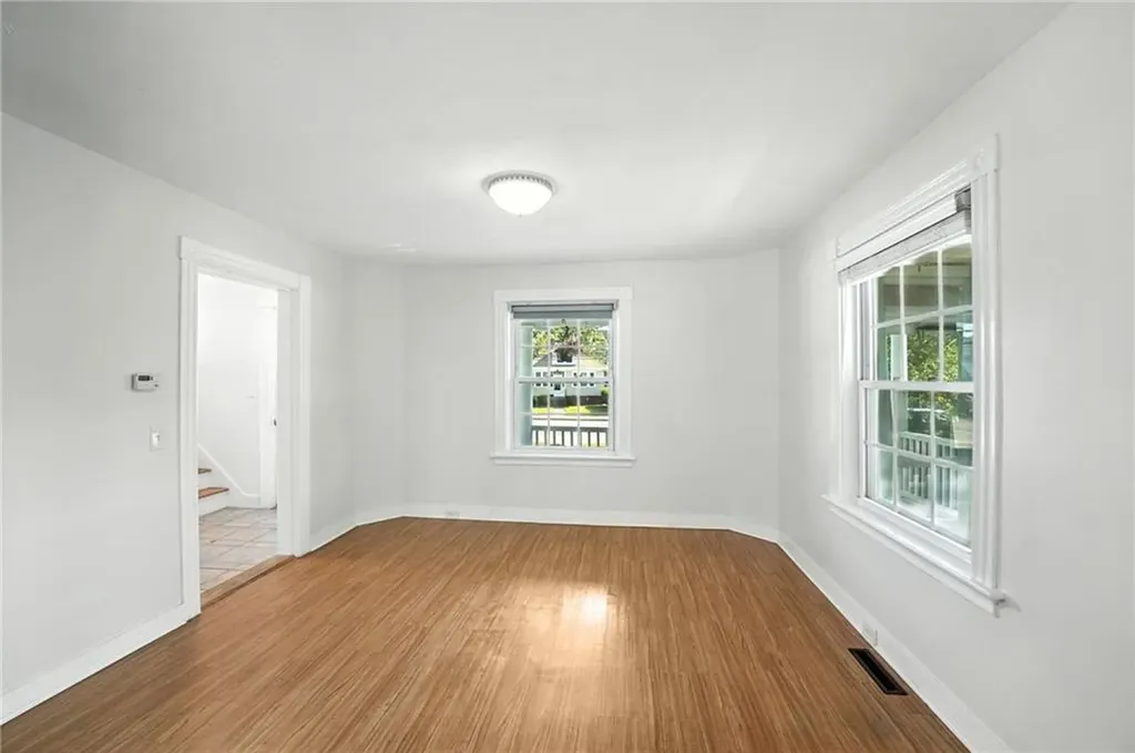 997 West Shore Road Warwick RI 02889