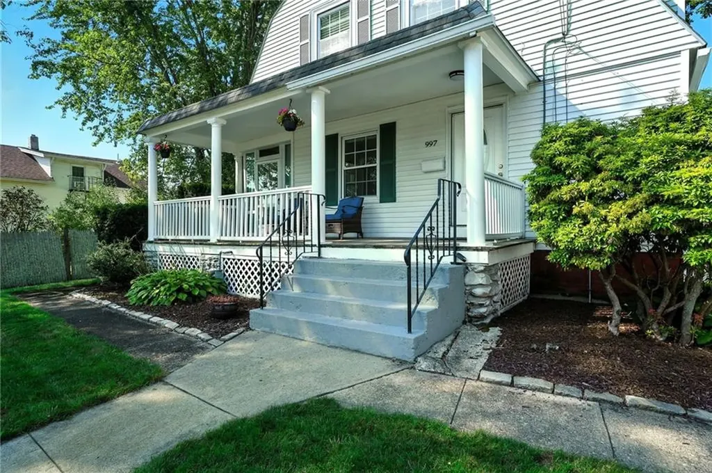 997 West Shore Road Warwick RI 02889