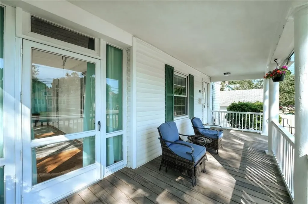 997 West Shore Road Warwick RI 02889