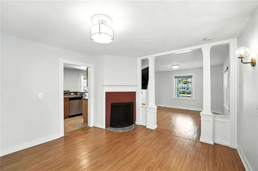 997 West Shore Road Warwick RI 02889