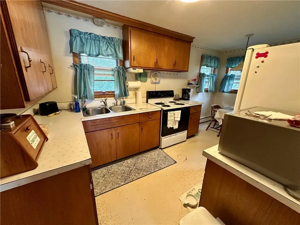 103 Windsor Park Drive Coventry RI 02816