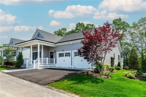 32 Wescott Way Coventry RI 02816