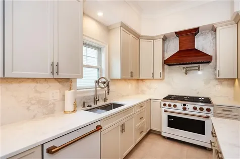 32 Wescott Way Coventry RI 02816