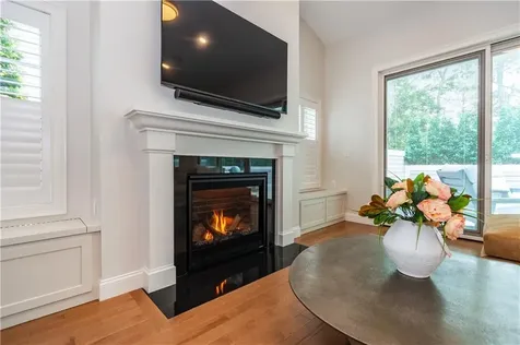 32 Wescott Way Coventry RI 02816