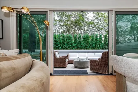 32 Wescott Way Coventry RI 02816