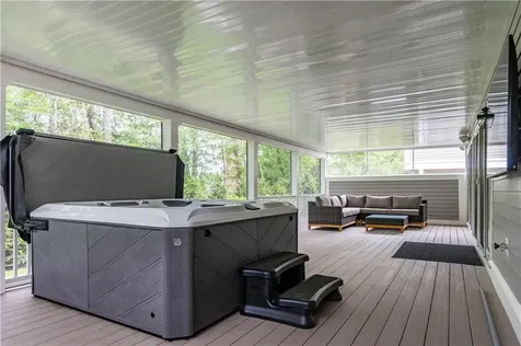 32 Wescott Way Coventry RI 02816