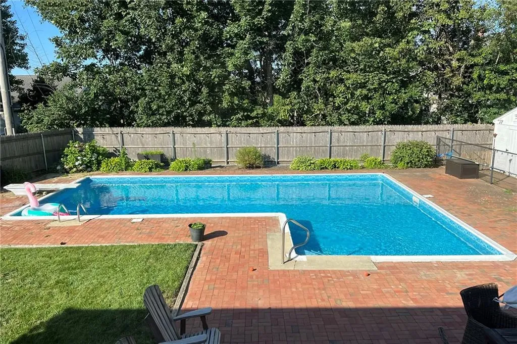 4 Norton Drive Cumberland RI 02864