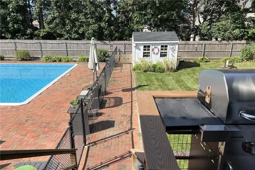 4 Norton Drive Cumberland RI 02864