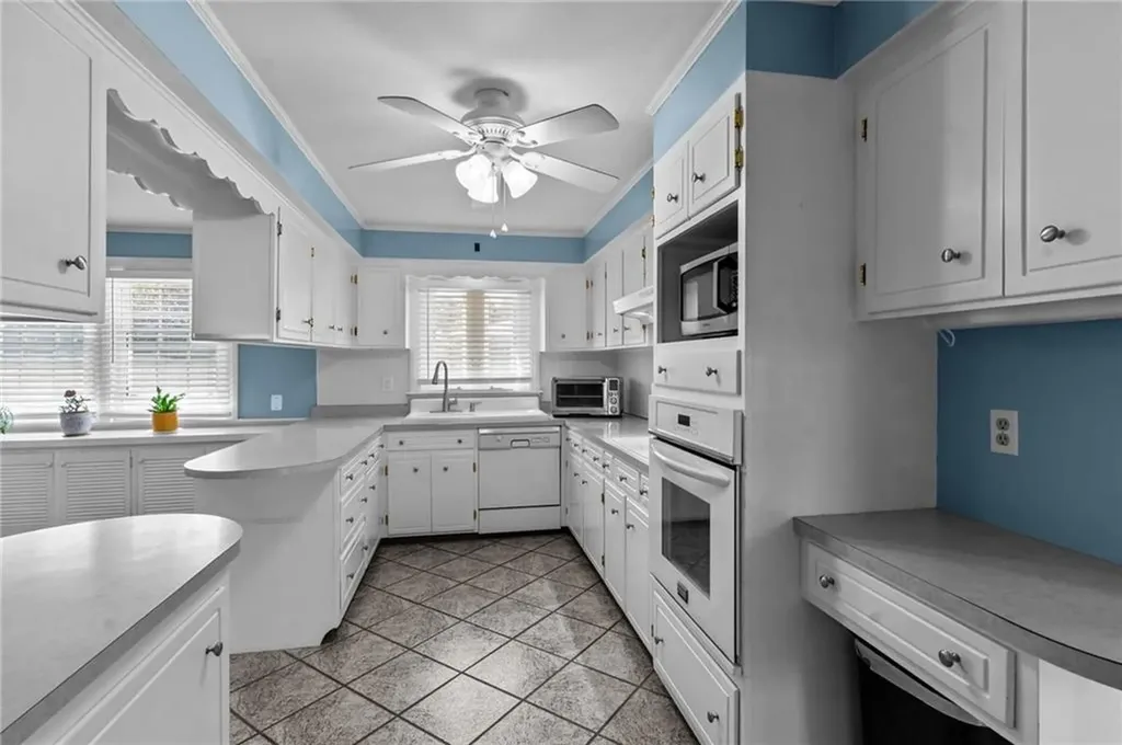 145 Durfee Road Tiverton RI 02878