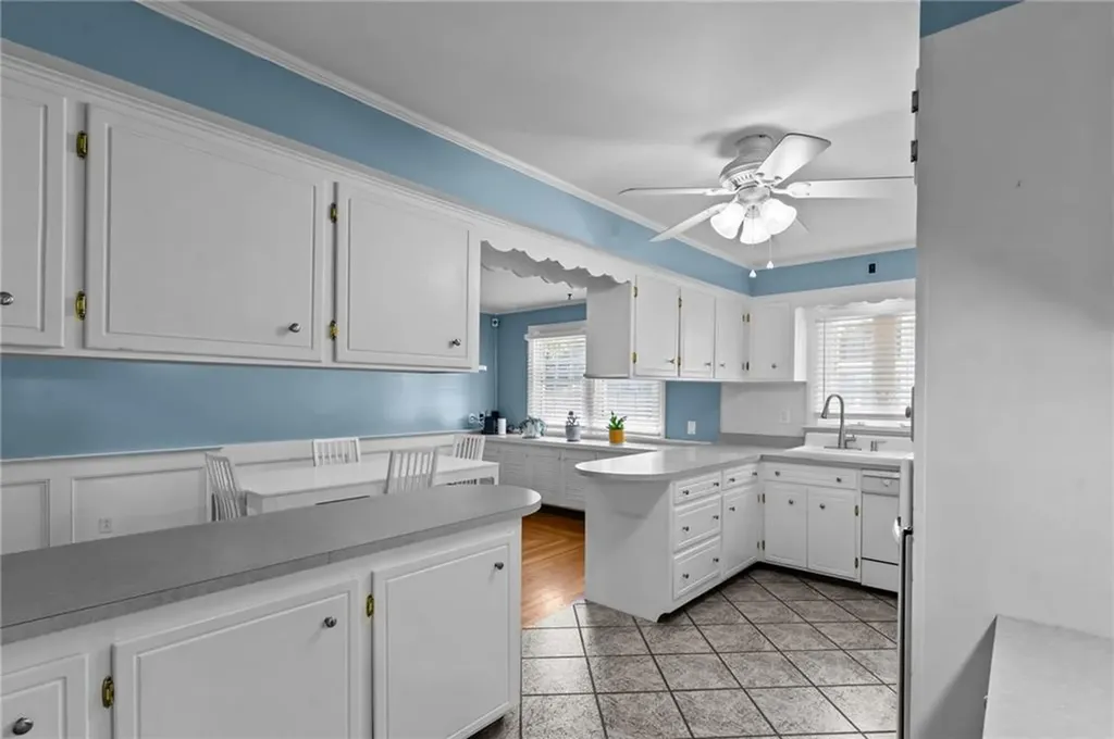145 Durfee Road Tiverton RI 02878