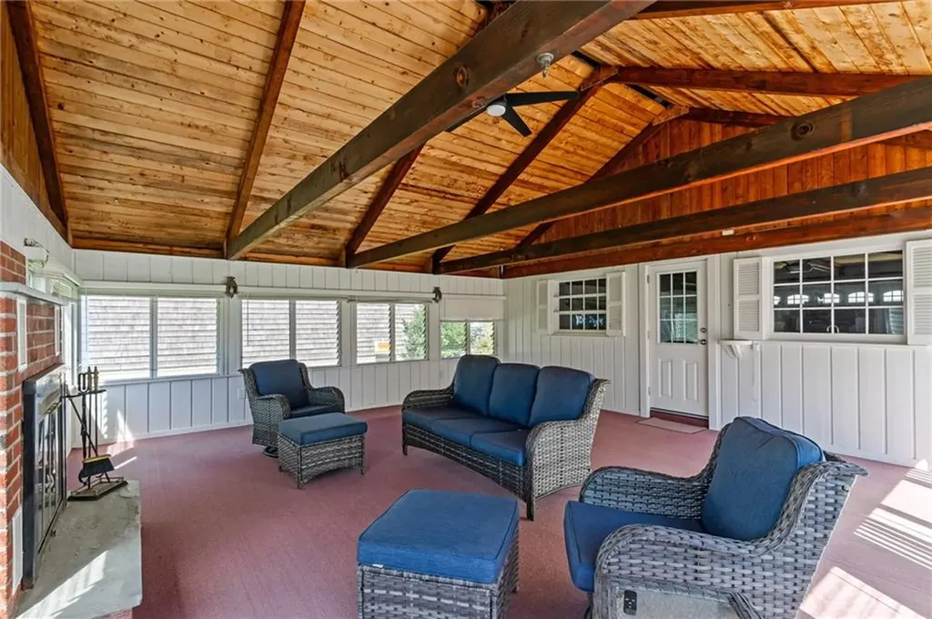 145 Durfee Road Tiverton RI 02878