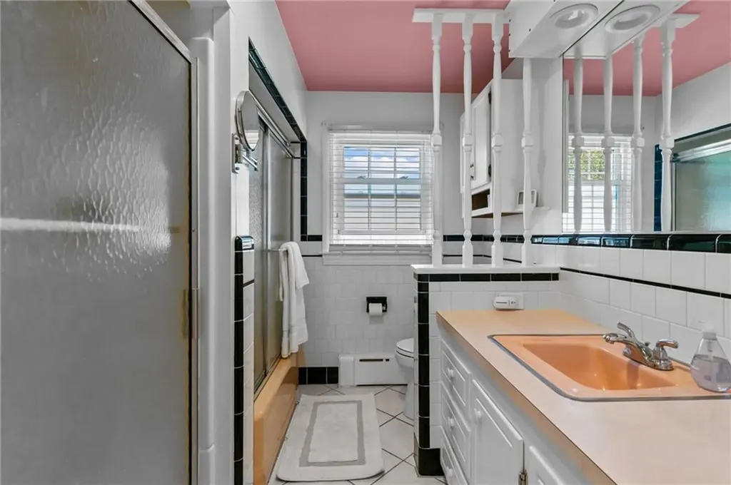 145 Durfee Road Tiverton RI 02878