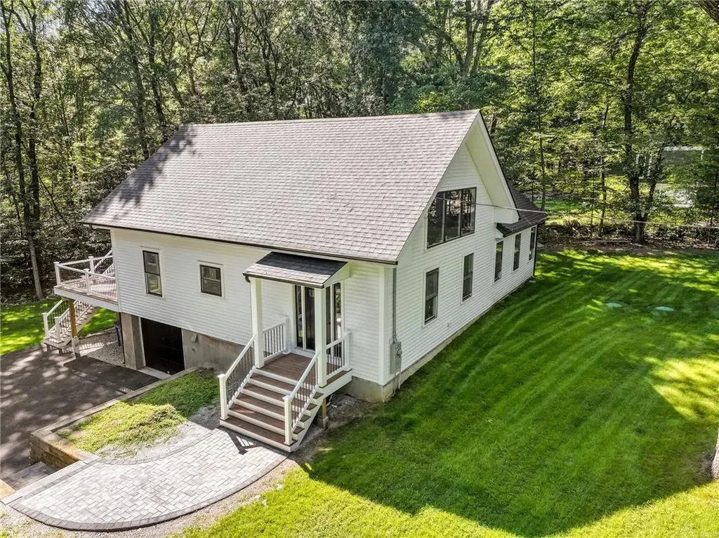 58 Little Pond County Road Cumberland RI 02864
