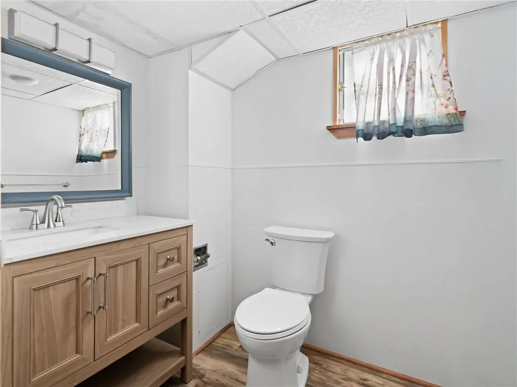 309 Longmeadow Avenue Warwick RI 02889