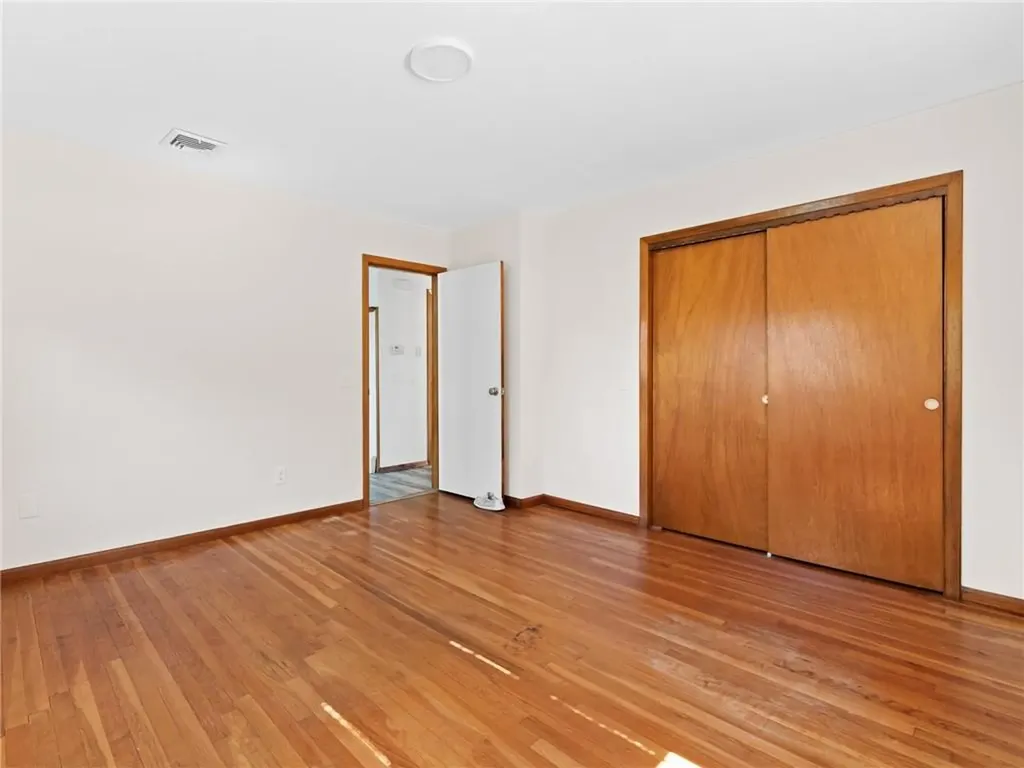 309 Longmeadow Avenue Warwick RI 02889