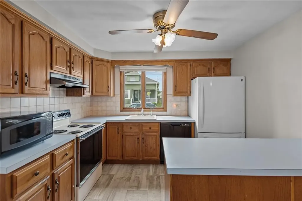 62 Littlefield Street Pawtucket RI 02861