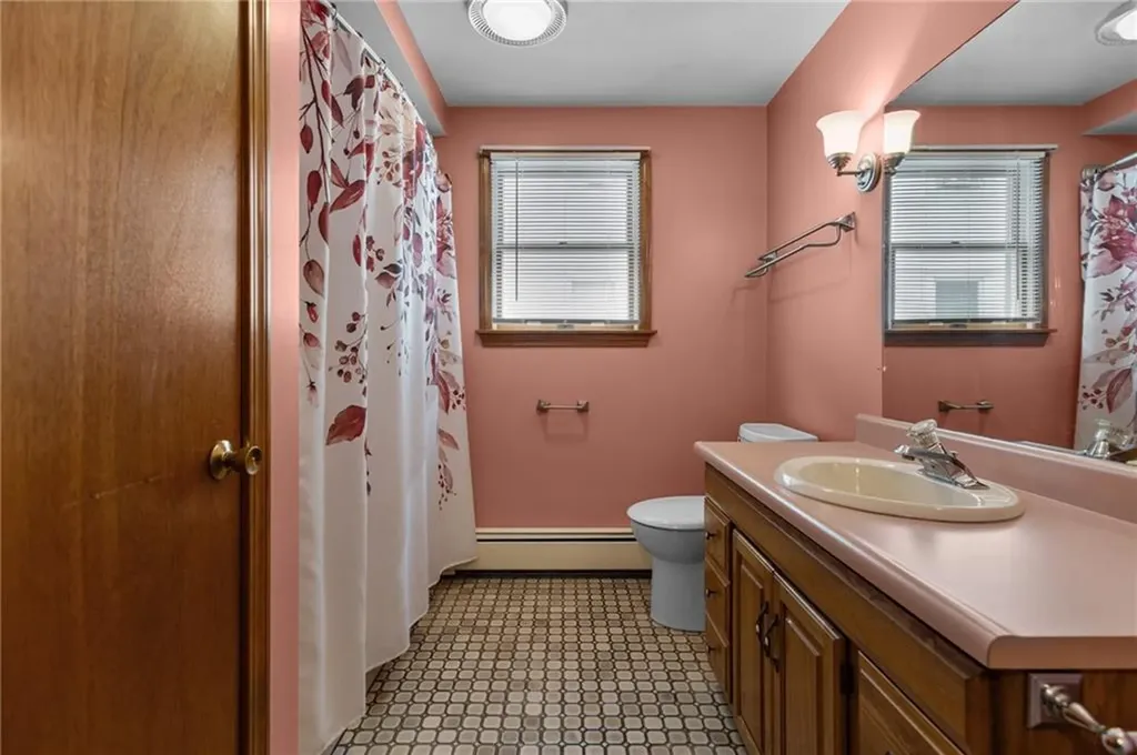 62 Littlefield Street Pawtucket RI 02861