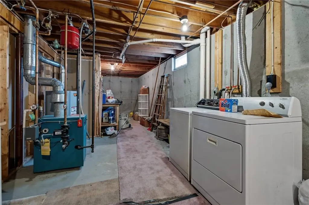 62 Littlefield Street Pawtucket RI 02861