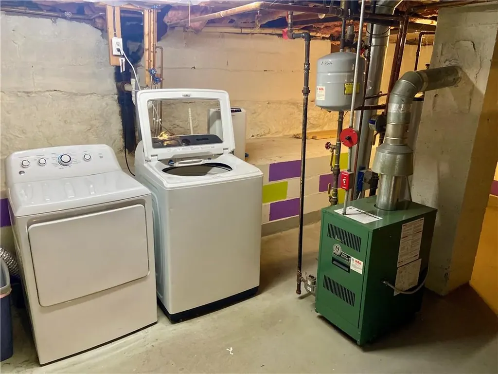 231 Seneca Avenue Pawtucket RI 02860