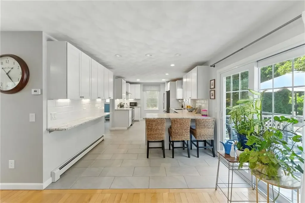 3 Sandy Lane Bristol RI 02809