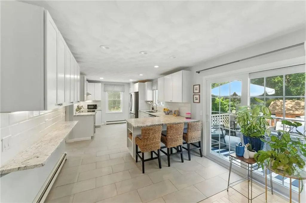 3 Sandy Lane Bristol RI 02809