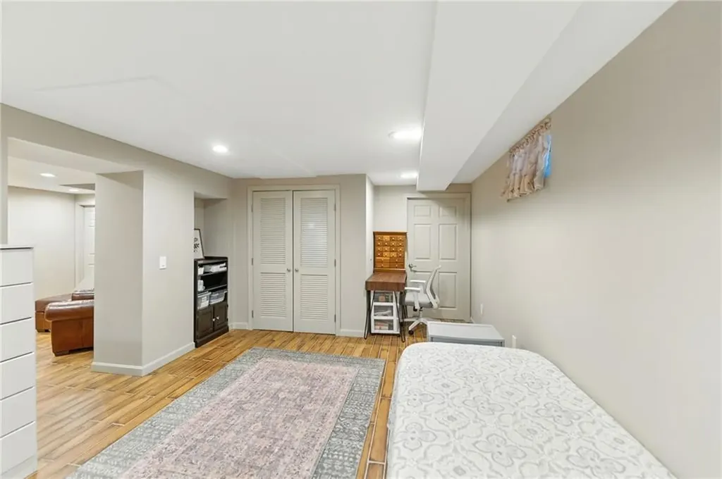 3 Sandy Lane Bristol RI 02809