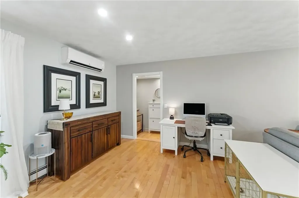 3 Sandy Lane Bristol RI 02809