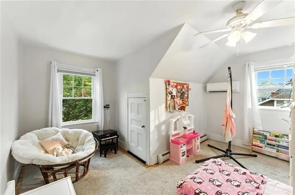 57 River Vue Avenue Warwick RI 02889