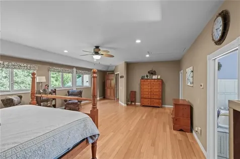 34 Arrow Lane North Kingstown RI 02852