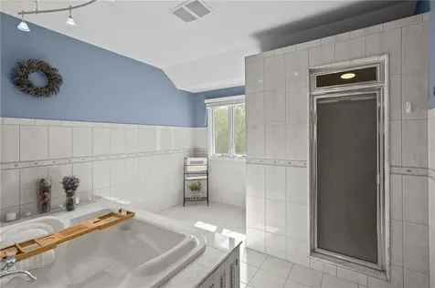 34 Arrow Lane North Kingstown RI 02852