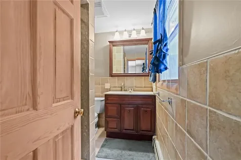 34 Arrow Lane North Kingstown RI 02852