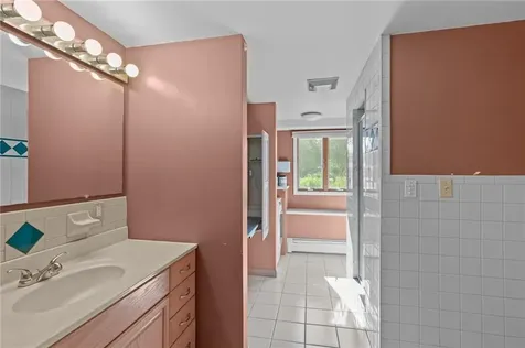 34 Arrow Lane North Kingstown RI 02852