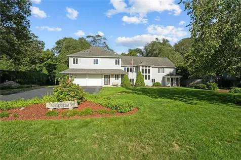 34 Arrow Lane North Kingstown RI 02852