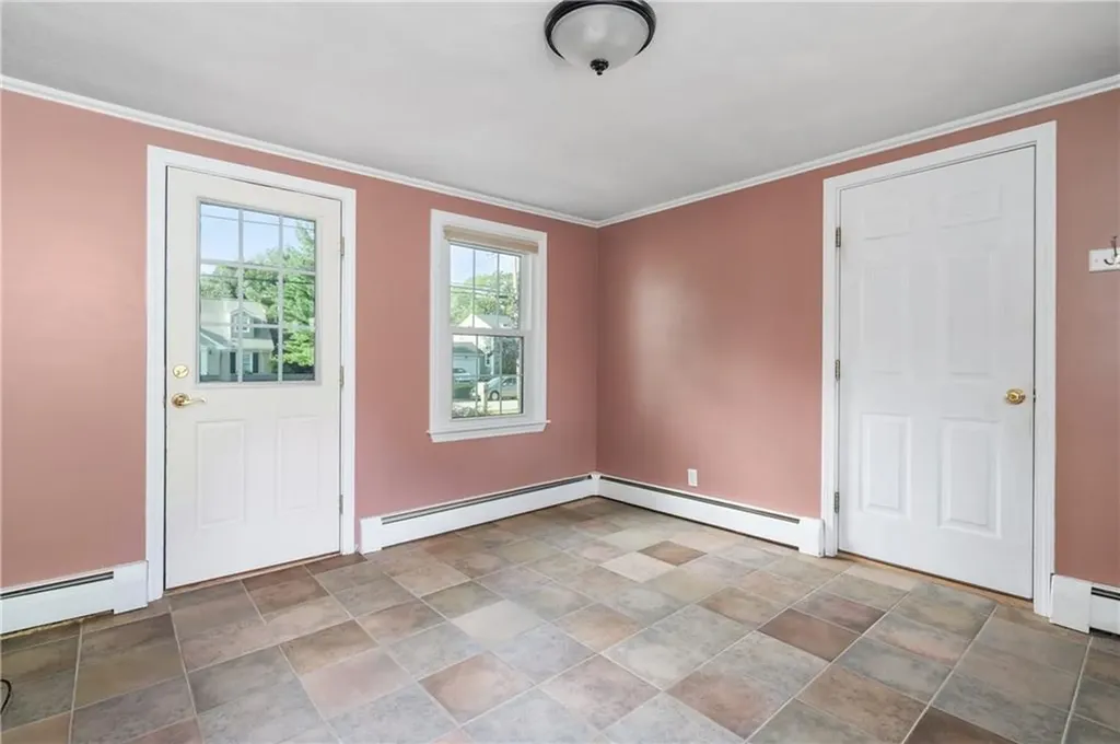 41 Thomas Leighton Boulevard Cumberland RI 02864
