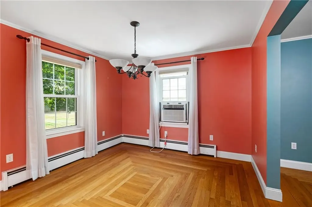41 Thomas Leighton Boulevard Cumberland RI 02864